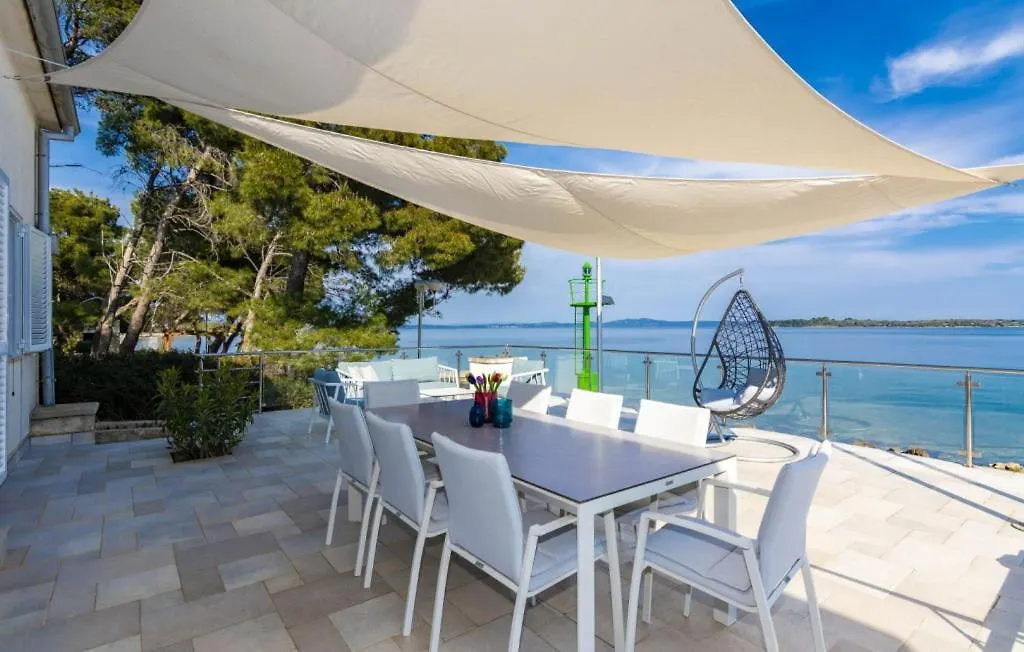 Beautiful Villa Zman Near Sea In Dugi Otok 살리 0*,